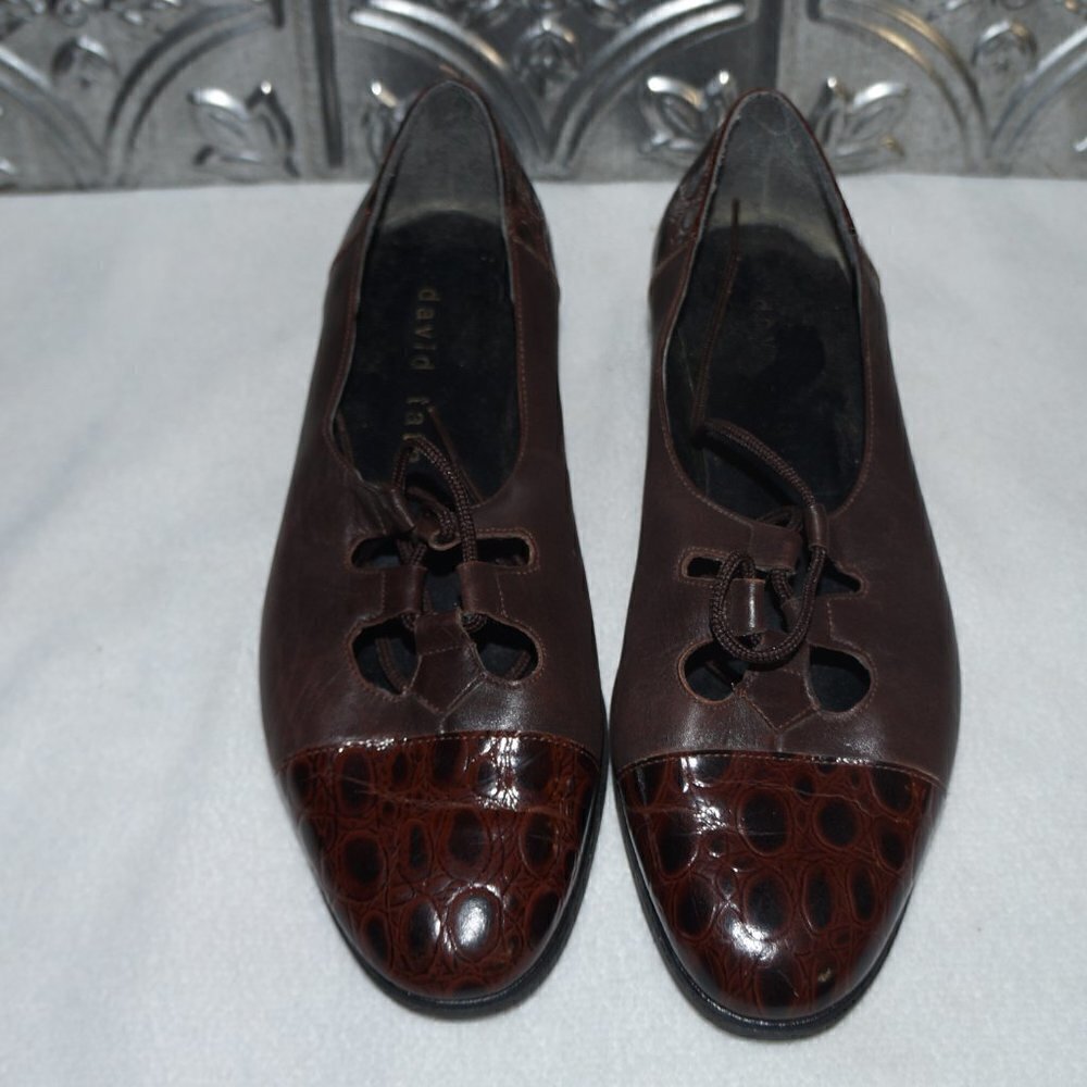 Womens David Tate Size 6.5W Ghillie Style Flats Brown Lace Up Shoes